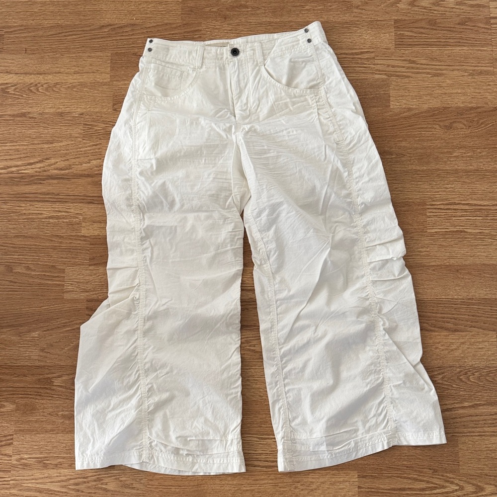 Pilcro White Wide-Leg Cargo Pants